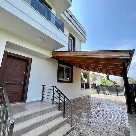 Lotus Villa